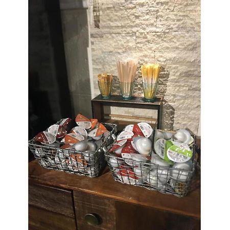 Act Hotel Roppongi - Vacation Stay 84277 Tokyo Bagian luar foto